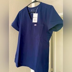 FIGS NAVY BLUE SCRUB SET W/ TAGS